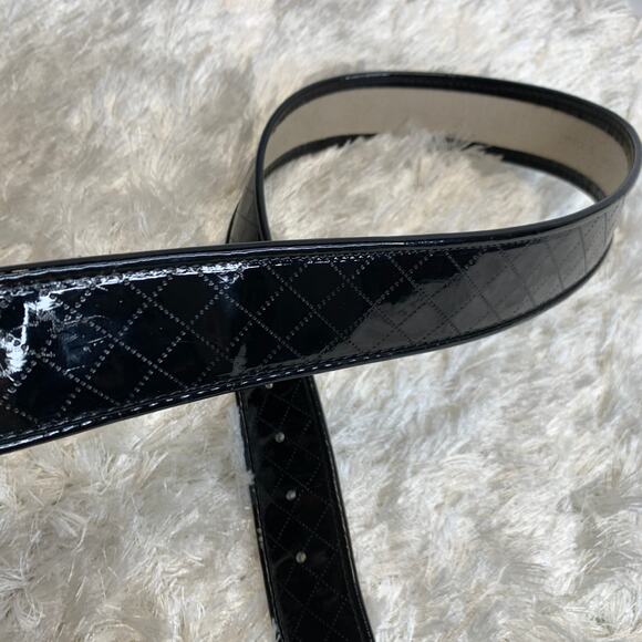 Black Patent Leather Wide Quilt Textured Belt Small - Picture 3 of 7